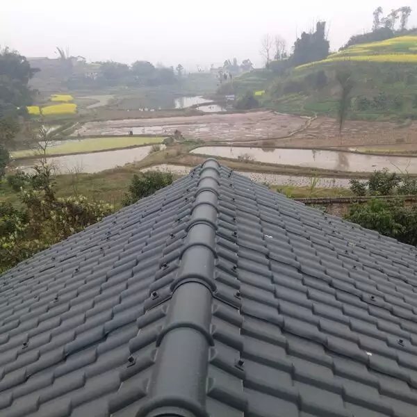 北方和南方樹脂瓦屋頂坡度分別是多少？怎么計算？